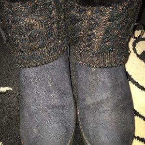 Black boots